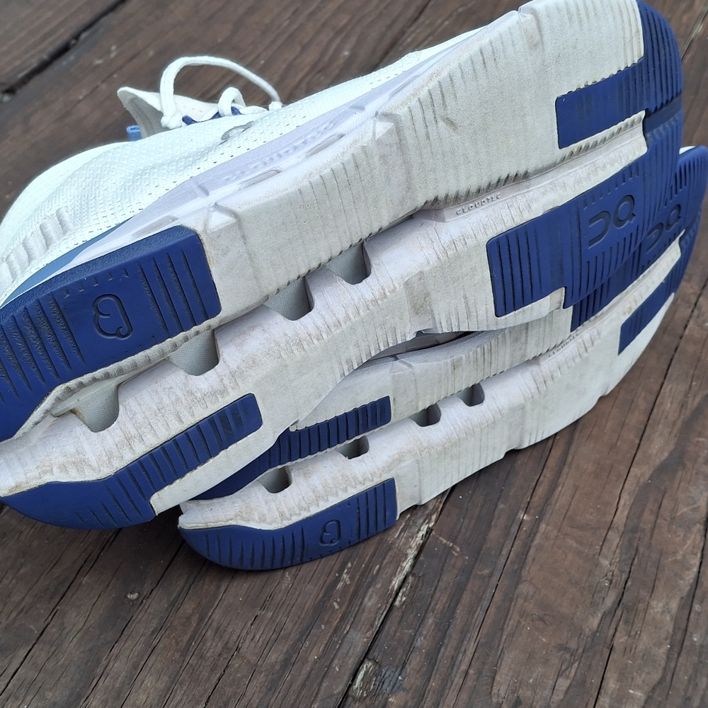 ON CloudNova Size 7.5 - image 12